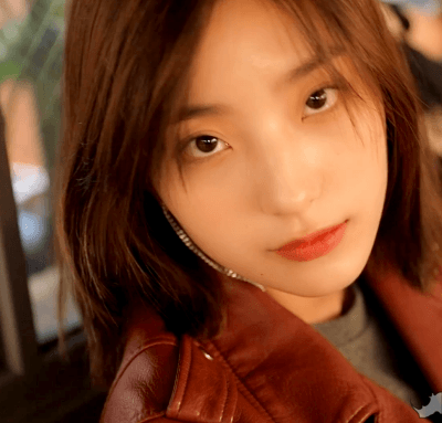 fromis-20180826-003019-000.gif